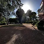 Nid Douillet A Frejus Avec Paking Prive & Loggia Ensoleillee - Proche Plages